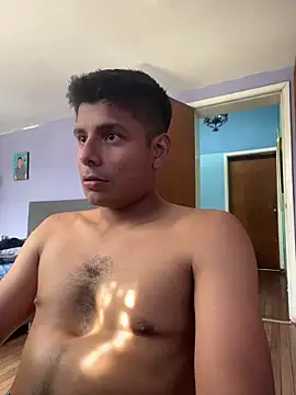 Snapshot of AnotherJuan_ chatting on 12.05.25 AnotherJuan online show from 12.05.25