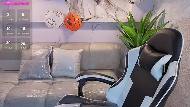 scarlett smith tp online show from 10.29.25