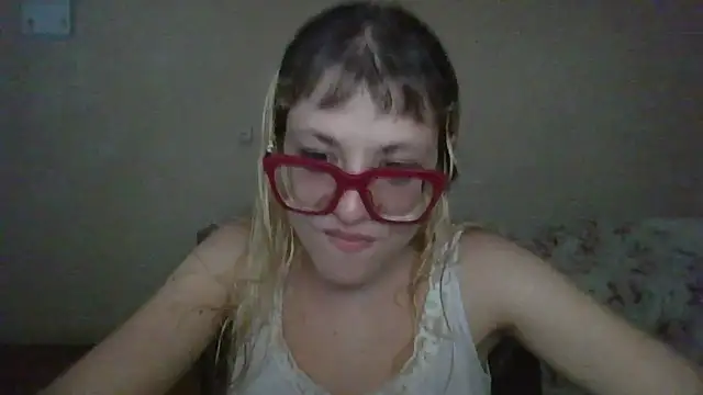 Snapshot of BlondieTami chatting on 02.03.26 BlondieTami online show from 02.03.26