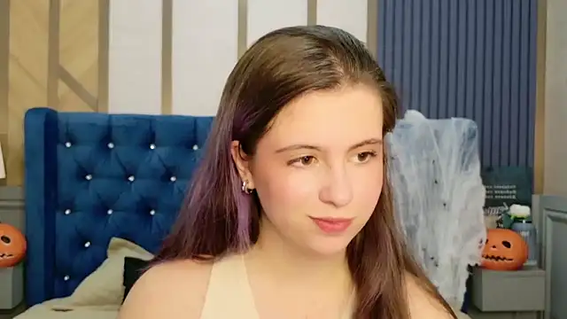 Akira Halls online show from 10.28.25