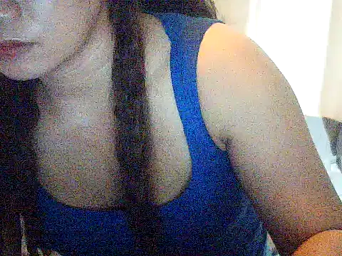 Snapshot of Hot_aya0516 chatting on 10.20.25 Hot aya0516 online show from 10.20.25