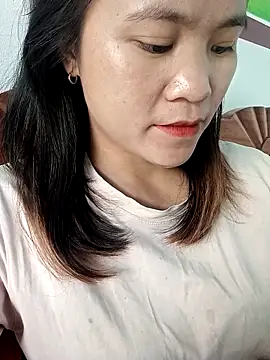 Norah-h online show from 10.21.25