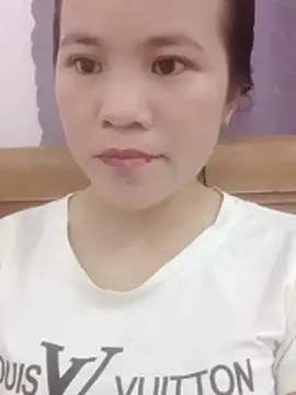 Norah-h online show from 03.27.26