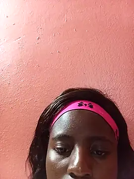 Snapshot of BlackPearl_19 chatting on 11.07.25 BlackPearl 19 online show from 11.07.25