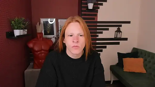 ChloeValentinee online show from 10.13.25