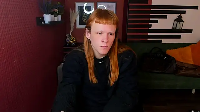 ChloeValentinee online show from 12.15.25