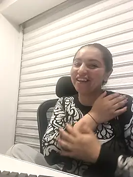 Snapshot of Alisson_Stonee chatting on 02.01.26 Alisson Stonee online show from 02.01.26