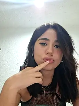 Akane24 online show from 09.27.25