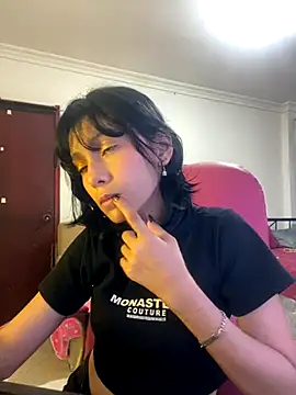 Snapshot of xoxo_milk chatting on 11.09.25 xoxo milk online show from 11.09.25