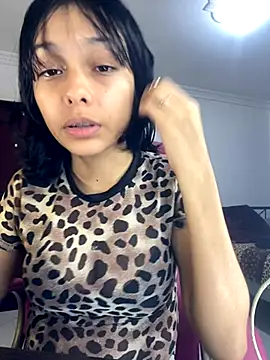 Snapshot of xoxo_milk chatting on 12.02.25 xoxo milk online show from 12.02.25