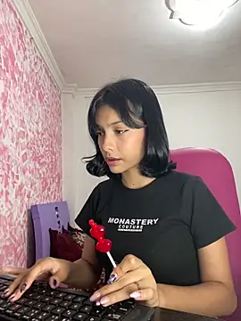 xoxo milk online show from 02.17.26