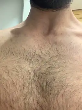 Snapshot of alessiobaz chatting on 02.14.26 alessiobaz online show from 02.14.26