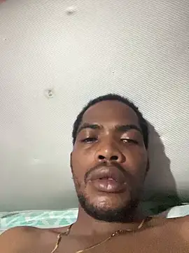 Snapshot of cockybig1 chatting on 10.17.25 cockybig1 online show from 10.17.25