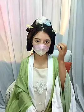 Snapshot of susu125216 chatting on 09.22.25 susu125216 online show from 09.22.25