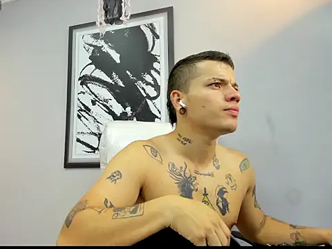 wildthor26 online show from 10.20.25