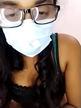 Snapshot of sexybolegirl chatting on 03.25.26 sexybolegirl online show from 03.25.26