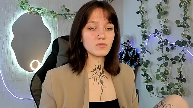 Elastikisss online show from 04.17.26