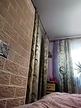 Ponka2011 online show from 10.12.25