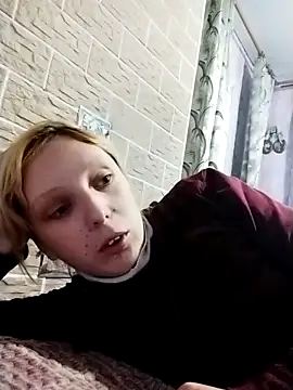 Ponka2011 online show from 10.14.25