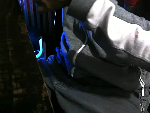 Snapshot of VikernesCam chatting on 02.06.26 VikernesCam online show from 02.06.26