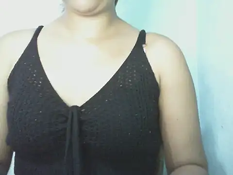 Snapshot of Monica2021 chatting on 10.31.25 Monica2021 online show from 10.31.25