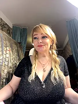 Sweet-blonde online show from 12.02.25