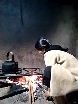 abigail-00 online show from 12.04.25