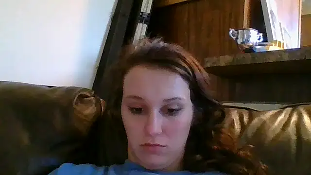 Snapshot of brunettebabexo3 chatting on 11.03.25 brunettebabexo3 online show from 11.03.25