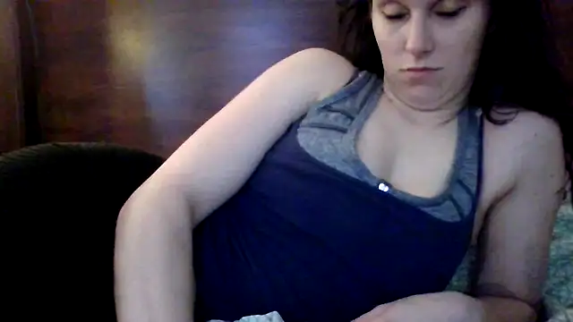 Snapshot of brunettebabexo3 chatting on 02.22.26 brunettebabexo3 online show from 02.22.26