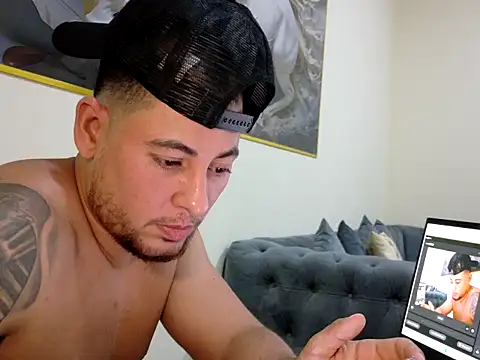 Snapshot of maximus888A chatting on 05.28.26 maximus888A online show from 05.28.26