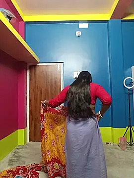 Snapshot of reya743 chatting on 02.28.26 reya743 online show from 02.28.26