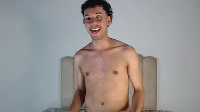 aroncooper1 online show from 11.07.25