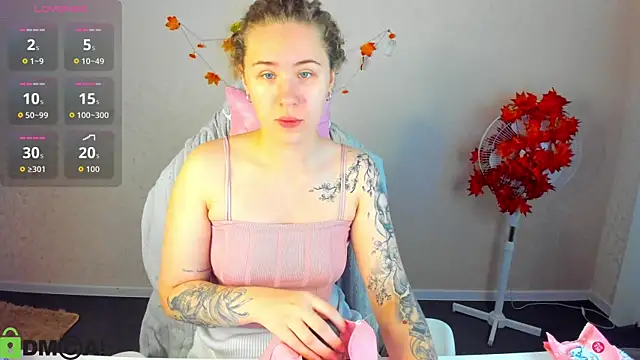 Elsie Cutties online show from 10.31.25