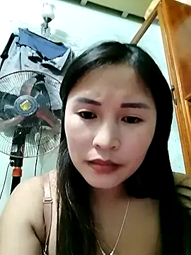 Snapshot of Mai4568 chatting on 09.29.25 Mai4568 online show from 09.29.25