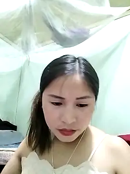 Snapshot of Mai4568 chatting on 10.09.25 Mai4568 online show from 10.09.25