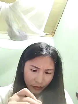 Snapshot of Mai4568 chatting on 10.10.25 Mai4568 online show from 10.10.25