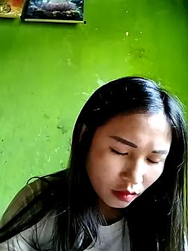 Snapshot of Mai4568 chatting on 10.11.25 Mai4568 online show from 10.11.25