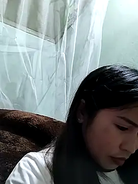 Snapshot of Mai4568 chatting on 10.17.25 Mai4568 online show from 10.17.25