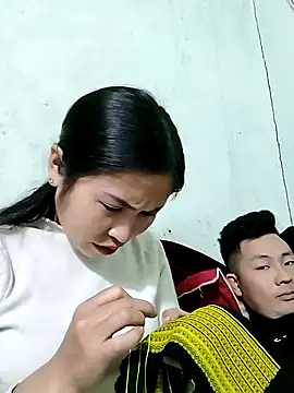 Snapshot of Mai4568 chatting on 12.21.25 Mai4568 online show from 12.21.25