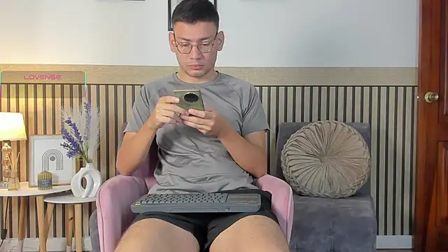 marcuswildx online show from 09.23.25