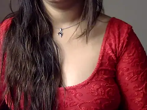 Snapshot of Aaliya02 chatting on 10.23.25 Aaliya02 online show from 10.23.25