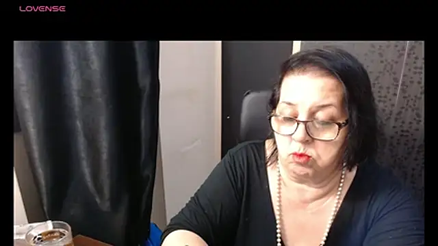 MissSanjanne online show from 02.25.26