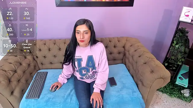 Vhaleria Vega online show from 10.04.25