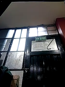 Snapshot of Mia-love-03 chatting on 12.04.25 Mia-love-03 online show from 12.04.25