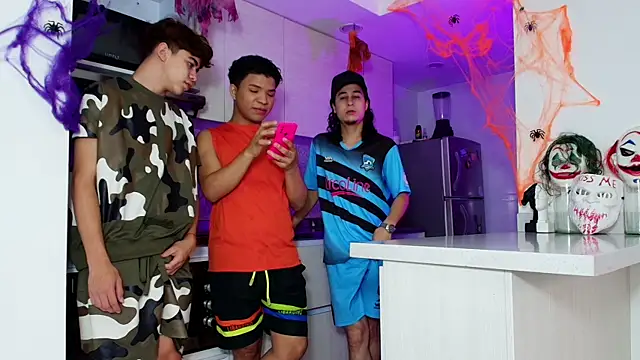 latin naughty boys online show from 10.11.25