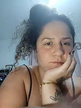 Snapshot of Moranguinha2234 chatting on 02.28.26 Moranguinha2234 online show from 02.28.26