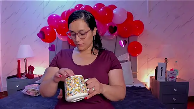 Snapshot of Michell_Monet chatting on 02.12.26 Michell Monet online show from 02.12.26