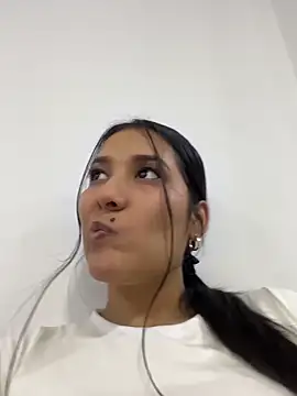 IsabellaJoness  online show from 02.21.26