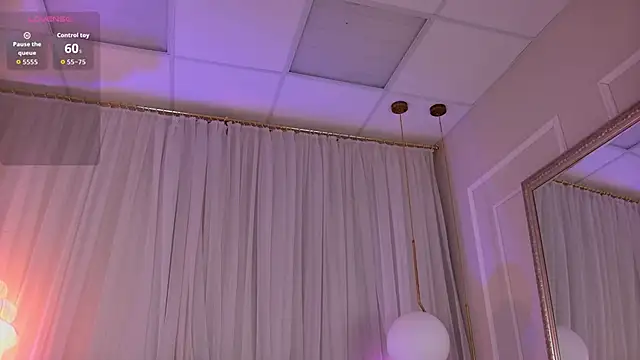 Snapshot of Cindy_Mills chatting on 11.25.25 Cindy Mills online show from 11.25.25