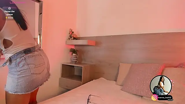 Ivana Hall online show from 10.22.25